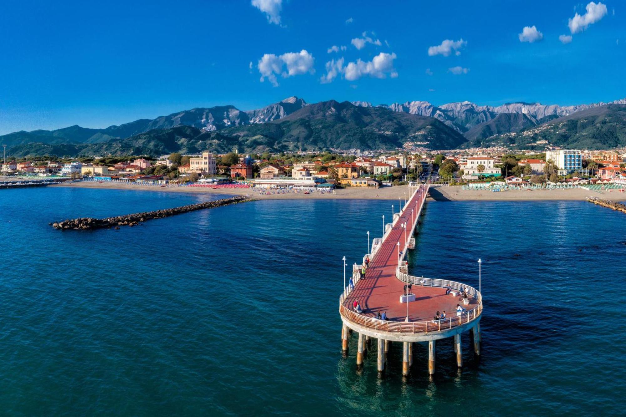 Casa Arno 500M From Beach - Happy Rentals Marina di Massa Zewnętrze zdjęcie
